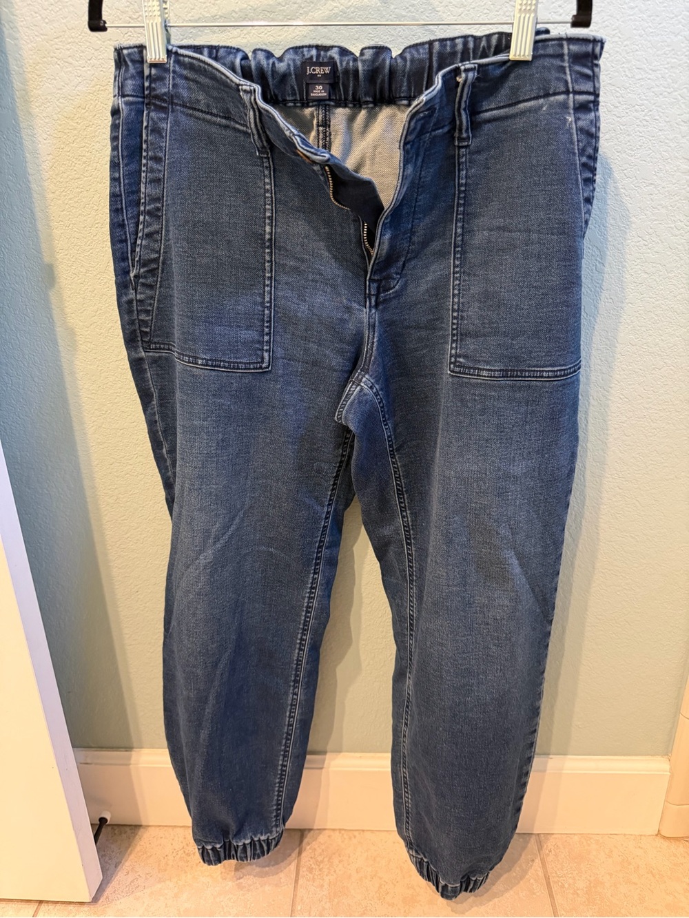 J. Crew Women’s Blue Denim Jogger Jeans 30 like new
